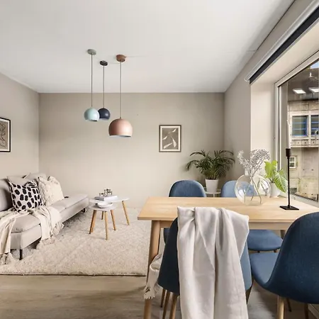 New Couples In The Heart Of Appartamento Bergen