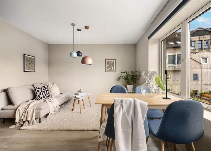 New Couples In The Heart Of Leilighet Bergen