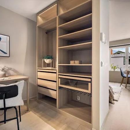 New Couples In The Heart Of Appartement